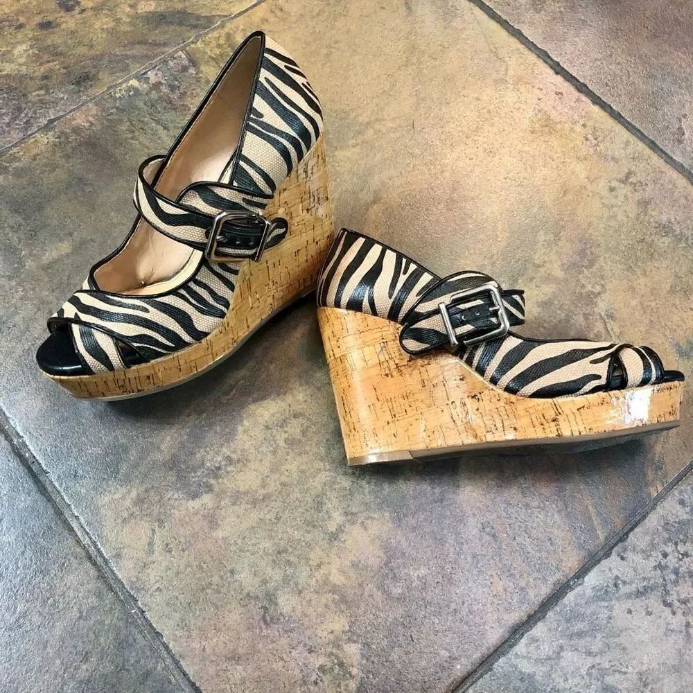 Antonio Melani Zebra Wedges Heels Tan and Black Size 7 M